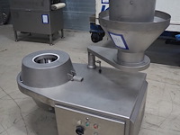 Fam - afbeelding 4 van  11