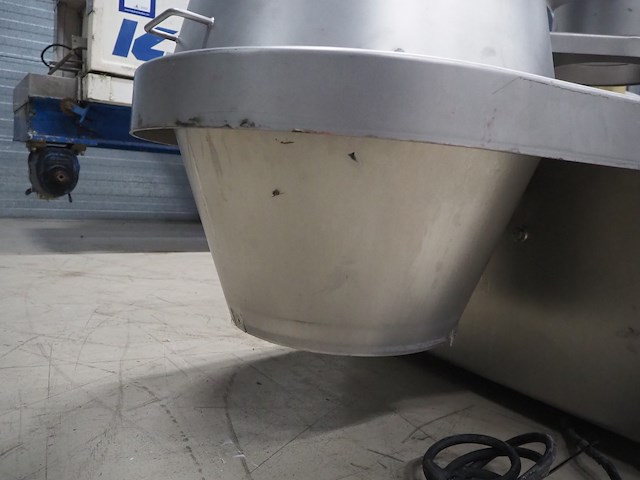 Fam - afbeelding 10 van  11