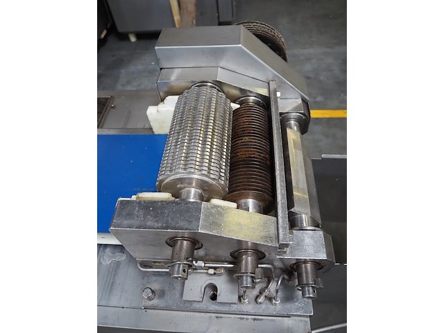 Fam - afbeelding 8 van  12