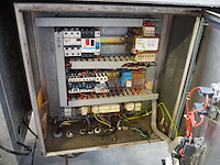 Fam - afbeelding 12 van  12