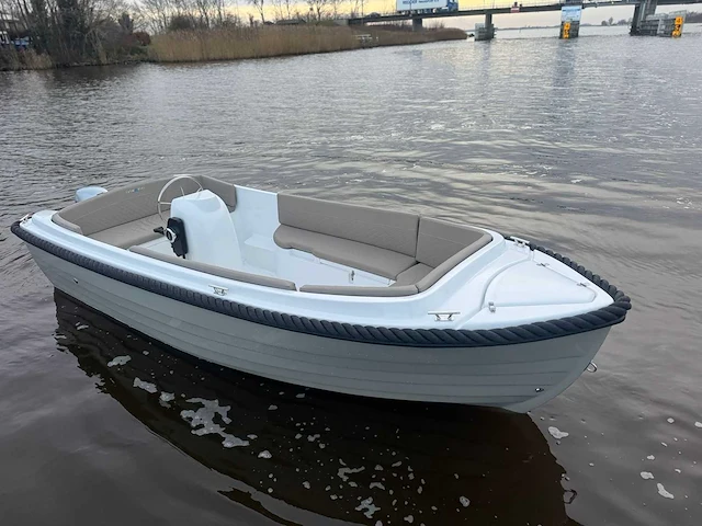 Family 485 deluxe sloep + honda 10pk 4 takt (bj2023) - afbeelding 14 van  19