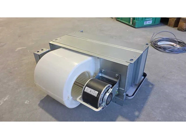 Fancoil nulite, type fp 34 wa, metaal, ca.2023 - afbeelding 2 van  3