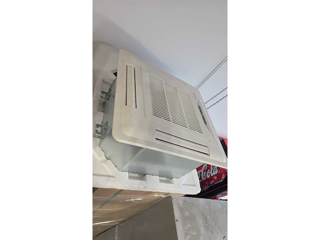 Fancoil plafond cassete nulite, type pp 34km, wit, ca.2023 - afbeelding 1 van  2