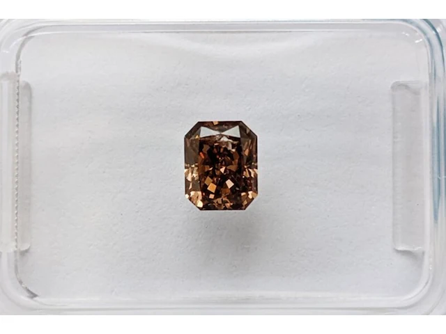 Fancy diamant brownish - 0.68ct (igi gecertificeerd) - afbeelding 1 van  6