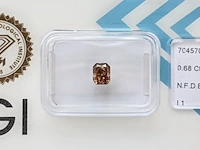 Fancy diamant brownish - 0.68ct (igi gecertificeerd) - afbeelding 2 van  6