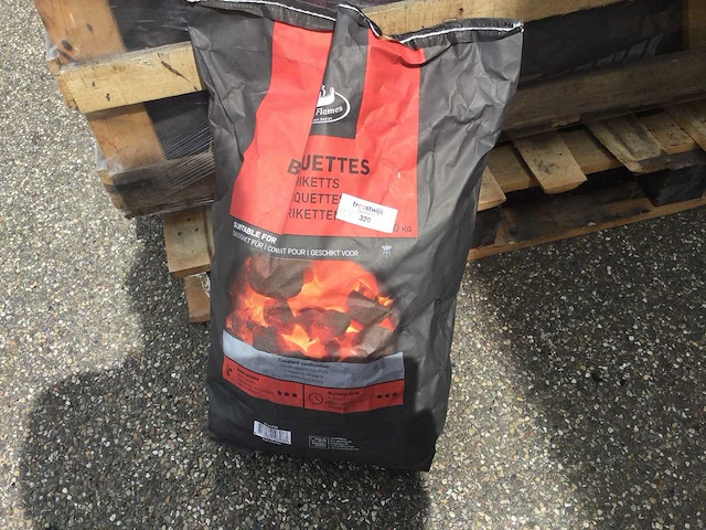 Fancy flames - 10 kilo - briketten zakken bbq (15x) - afbeelding 2 van  5