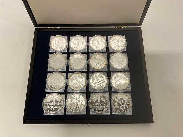 Fantasie munten 1 silver ounce (16x) - afbeelding 2 van  9