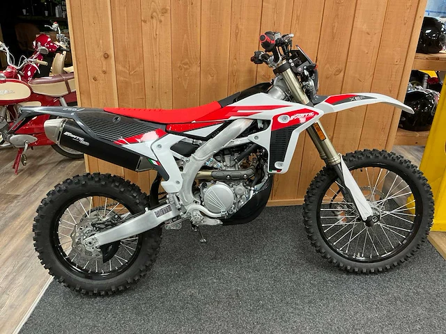 Fantic xef 250 motorfiets nieuw - afbeelding 1 van  13