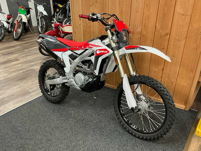Fantic xef 250 motorfiets nieuw - afbeelding 6 van  13
