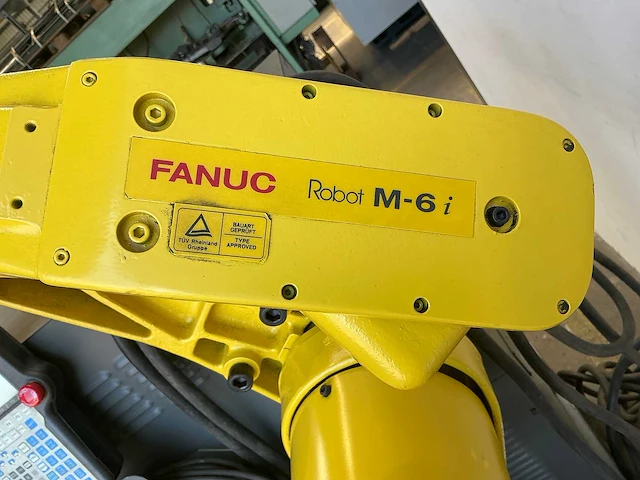 Fanuc - 1999 - m-6i - uitnamerobot - afbeelding 6 van  10