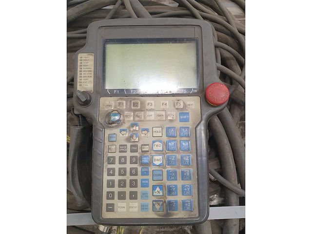 Fanuc - arc mate 100ic - welding robot - afbeelding 6 van  6