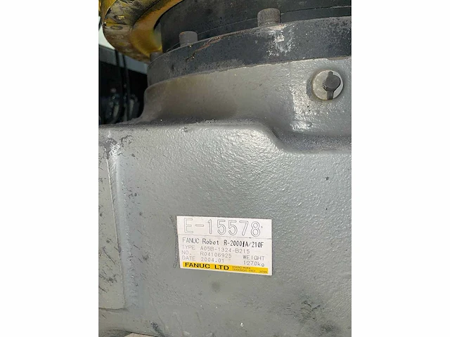 Fanuc - r-2000ia 210f - productielijn - 2004 - afbeelding 6 van  6