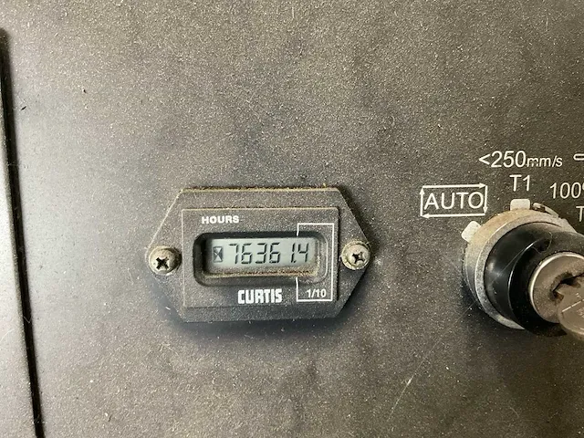 Fanuc - robot r-2000ia 165f - 2004 fanuc robot r-2000ia 165f robot arm - afbeelding 10 van  24