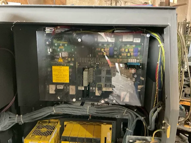 Fanuc - robot r-2000ia 165f - 2004 fanuc robot r-2000ia 165f robot arm - afbeelding 13 van  24