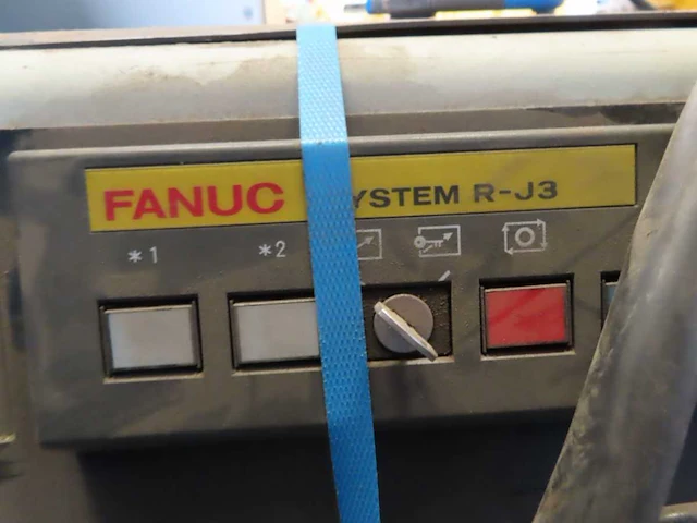 Fanuc - s-900ial - industrie robot - 2002 - afbeelding 9 van  18