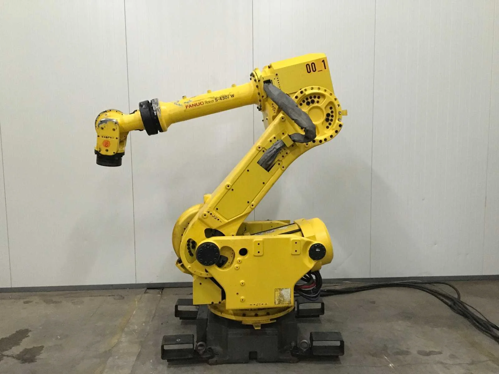 Fanuc handling robots