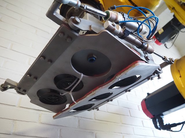 Fanuc ltd - afbeelding 8 van  12