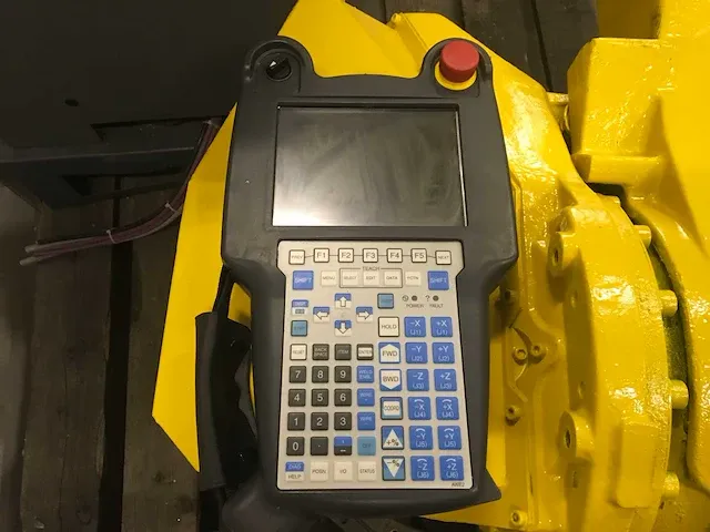 Fanuc m-710ic/70 handling robot - afbeelding 4 van  17