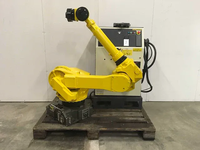 Fanuc m-710ic/70 handling robot - afbeelding 10 van  17