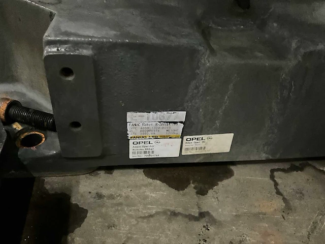 Fanuc r-2000ia 165f handling robot & r-j3ib schakelkast - afbeelding 7 van  7