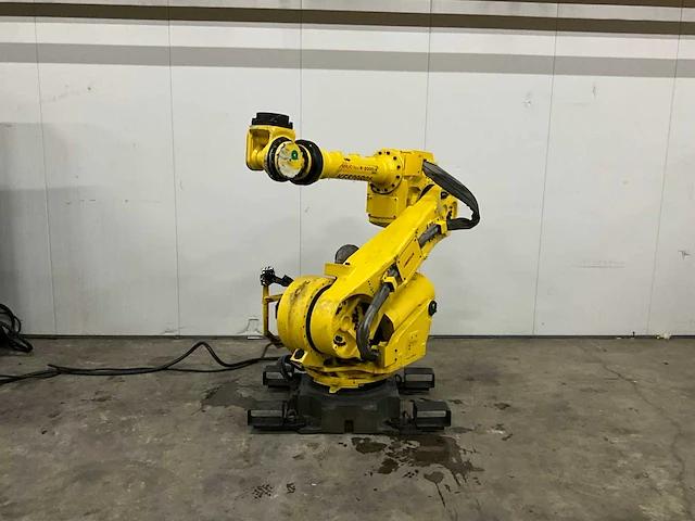 Fanuc r-2000ia 165f handling robot & r-j3ib schakelkast - afbeelding 6 van  6