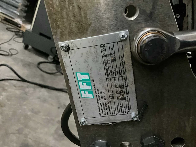Fanuc r-2000ia 165f lasrobot & r-j3ib schakelkast - afbeelding 8 van  8