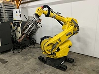 Fanuc r-2000ia 165f lasrobot & r-j3ib schakelkast - afbeelding 1 van  9