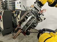 Fanuc r-2000ia 165f lasrobot & r-j3ib schakelkast - afbeelding 8 van  9