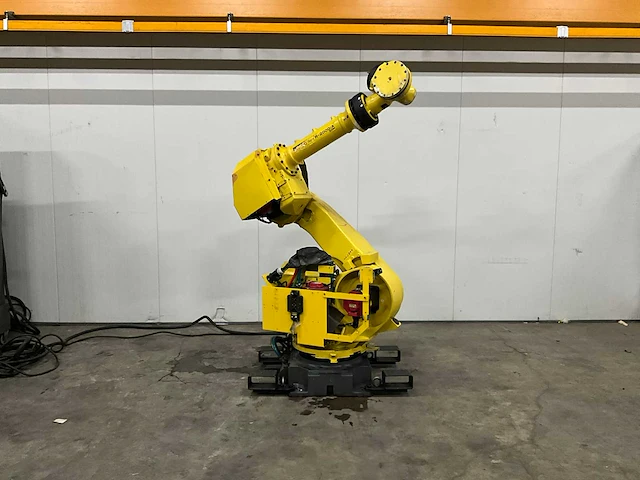 Fanuc r-2000ia 210f handling robot & r-j3ib schakelkast - afbeelding 5 van  6