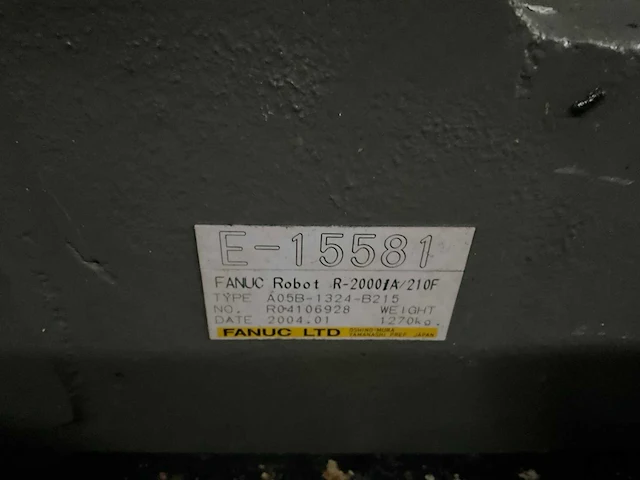 Fanuc r-2000ia 210f handling robot & r-j3ib schakelkast - afbeelding 6 van  6