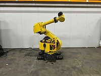 Fanuc r-2000ia 210f handling robot & r-j3ib schakelkast - afbeelding 1 van  6