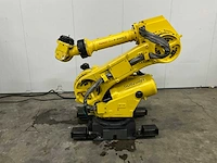 Fanuc r-2000ia 210f handling robot & r-j3ib schakelkast - afbeelding 1 van  6