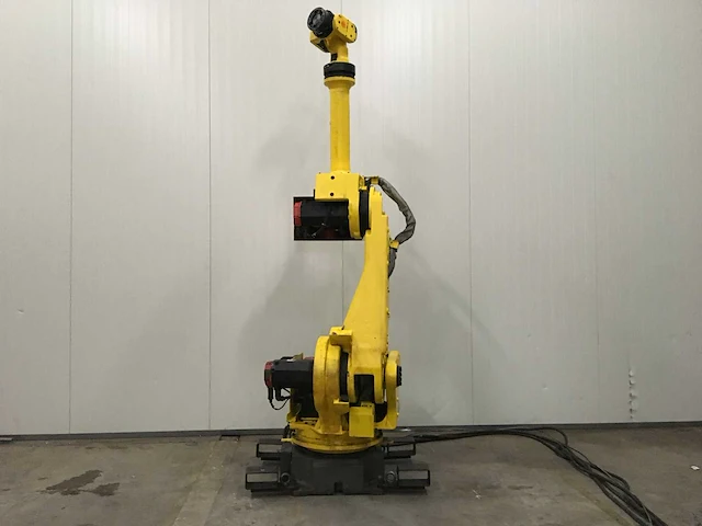 Fanuc s-430i w handling robot & r-j3 schakelkast - afbeelding 2 van  6