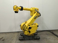 Fanuc s-430i w handling robot & r-j3 schakelkast