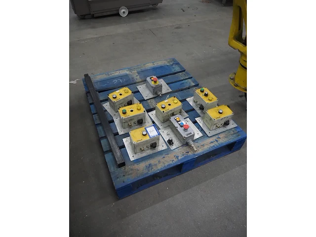 Fanuc - afbeelding 10 van  25