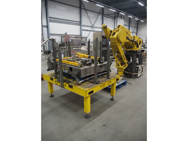 Fanuc - afbeelding 12 van  25