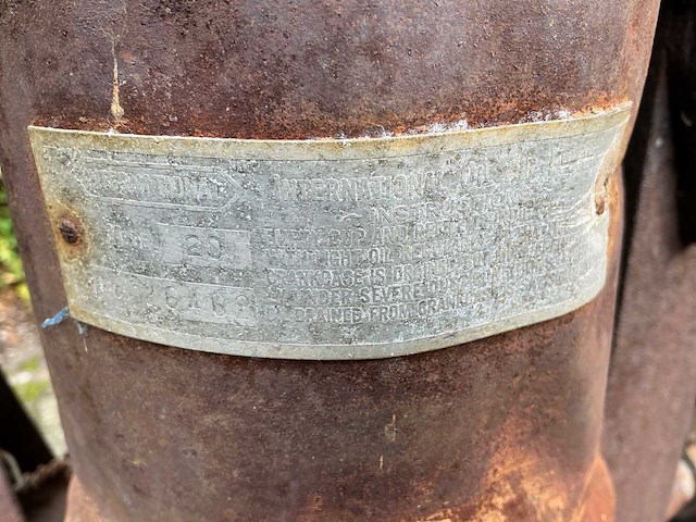 Farmall regular oldtimer tractor - afbeelding 9 van  21