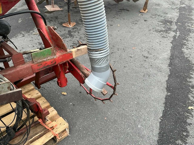 Farmax en kuhn zaai-spit combinatie - afbeelding 8 van  34