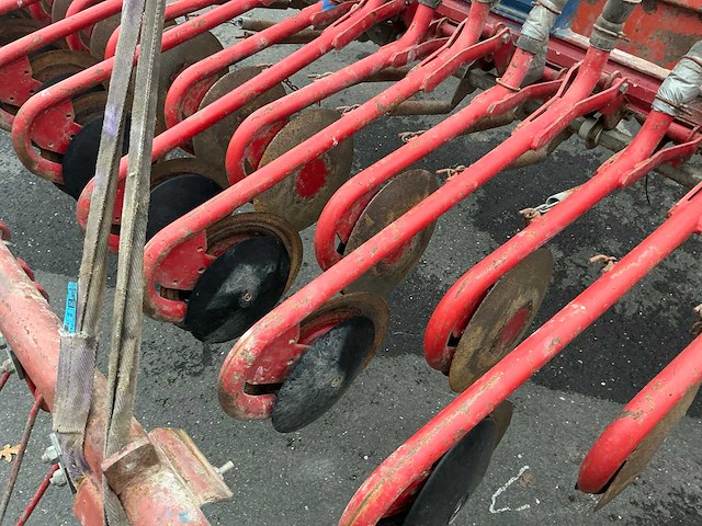 Farmax en kuhn zaai-spit combinatie - afbeelding 22 van  34
