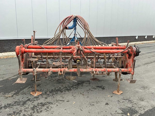 Farmax en kuhn zaai-spit combinatie - afbeelding 23 van  34