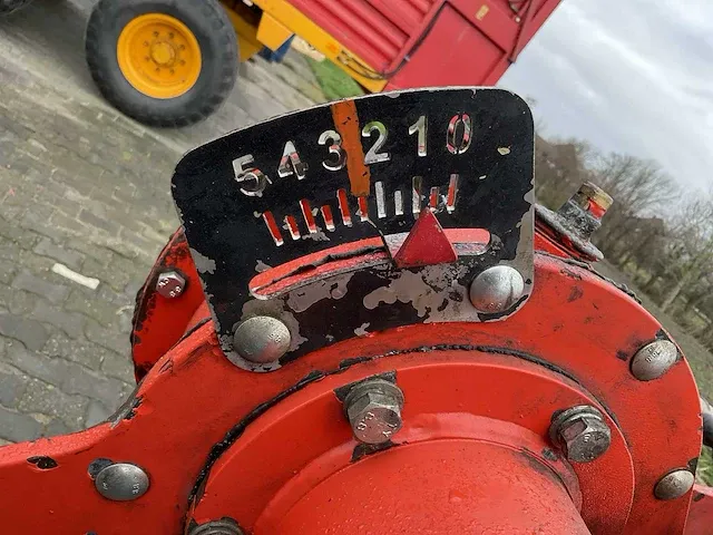 Farmax lrp 300 profi spitmachine - afbeelding 2 van  18