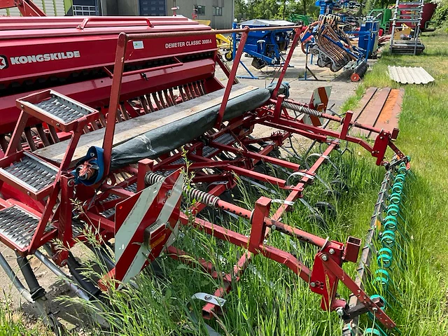 Farmax perfect 300lhdh rotor spit zaaicombinatie - afbeelding 15 van  18