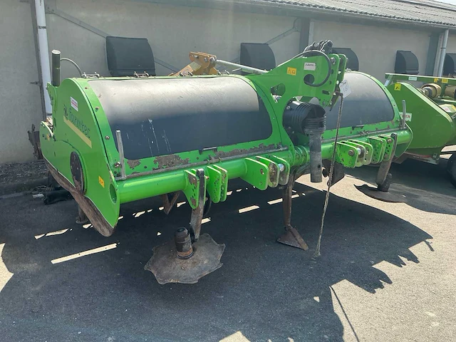 Farmtec totar300 spitmachine - afbeelding 12 van  21