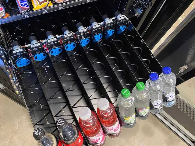 Fas - faster - combi-automaat - vending machine - afbeelding 3 van  16