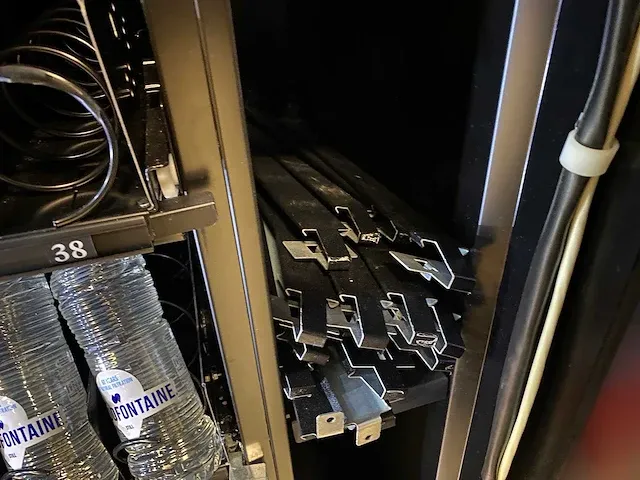 Fas - faster - combi-automaat - vending machine - afbeelding 8 van  16