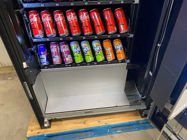 Fas - faster - combi-automaat - vending machine - afbeelding 16 van  16