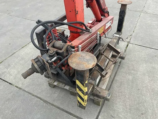 Fassi auto laadkraan - afbeelding 10 van  17