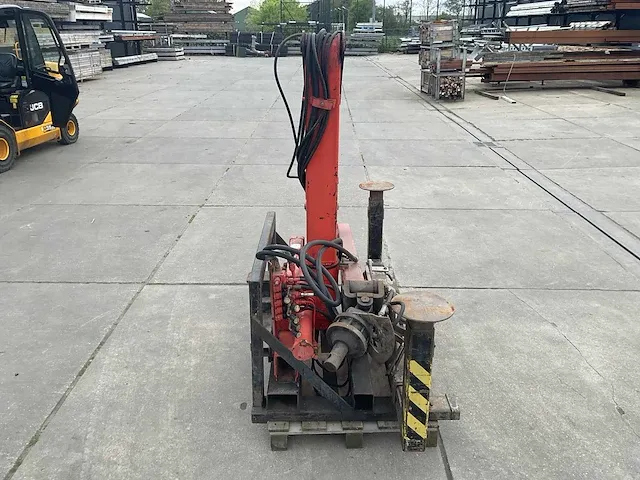 Fassi auto laadkraan - afbeelding 8 van  17