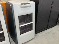 Fast and fluid sk350 verfschudder - afbeelding 1 van  4