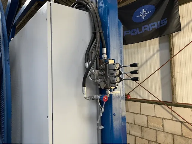 Fast-fix robot internal large diameter pipe coating machine. no-dig system. - afbeelding 26 van  98